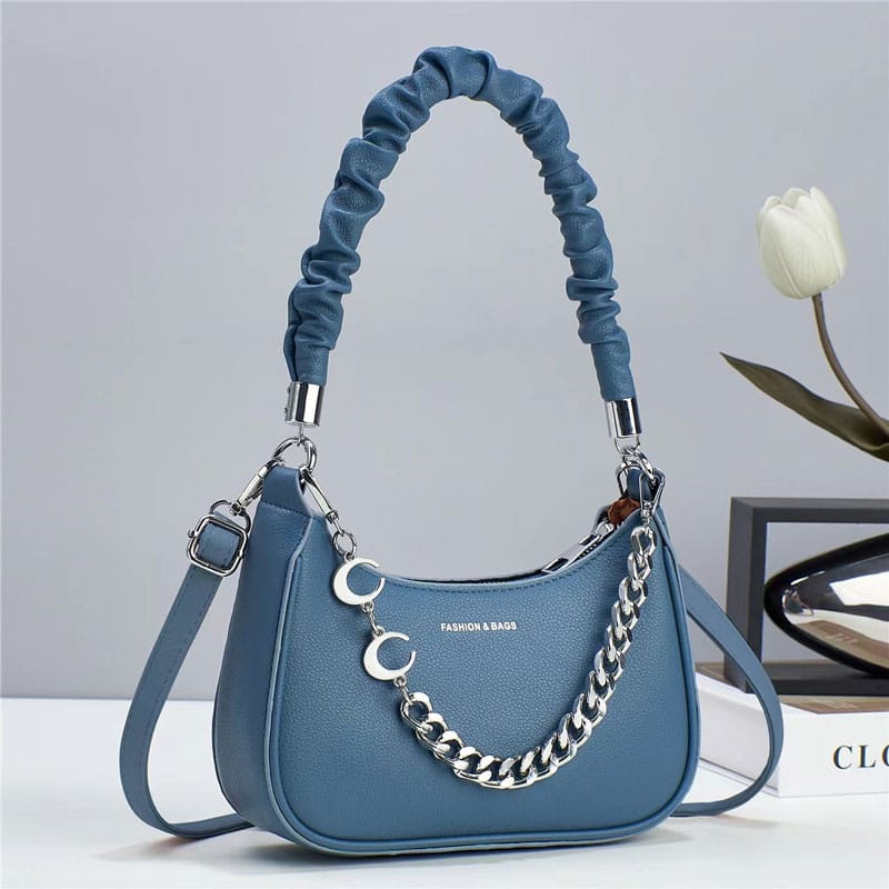 Fashionable and trendy shoulder bag