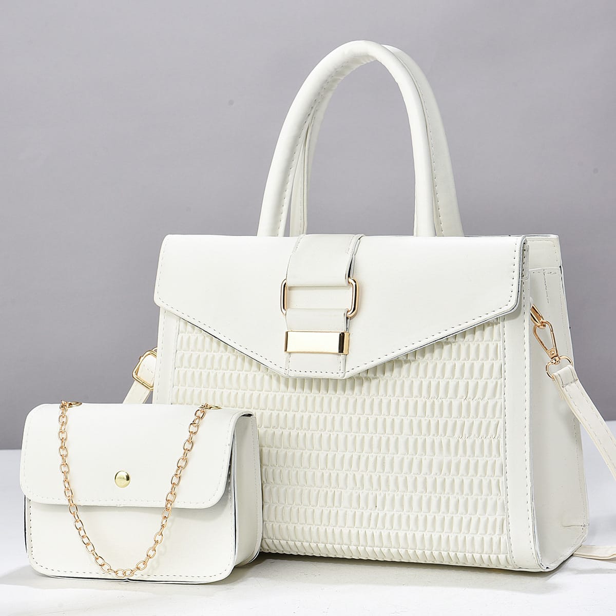 A New Style Women's Handbag