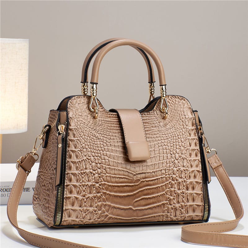 Versatile and stylish women's new style bag